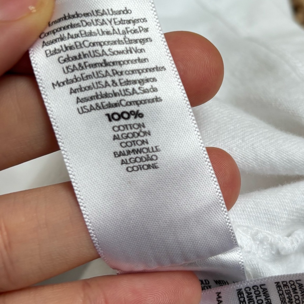 Classic White Boxy Pocket Tee - Picture 9 of 9